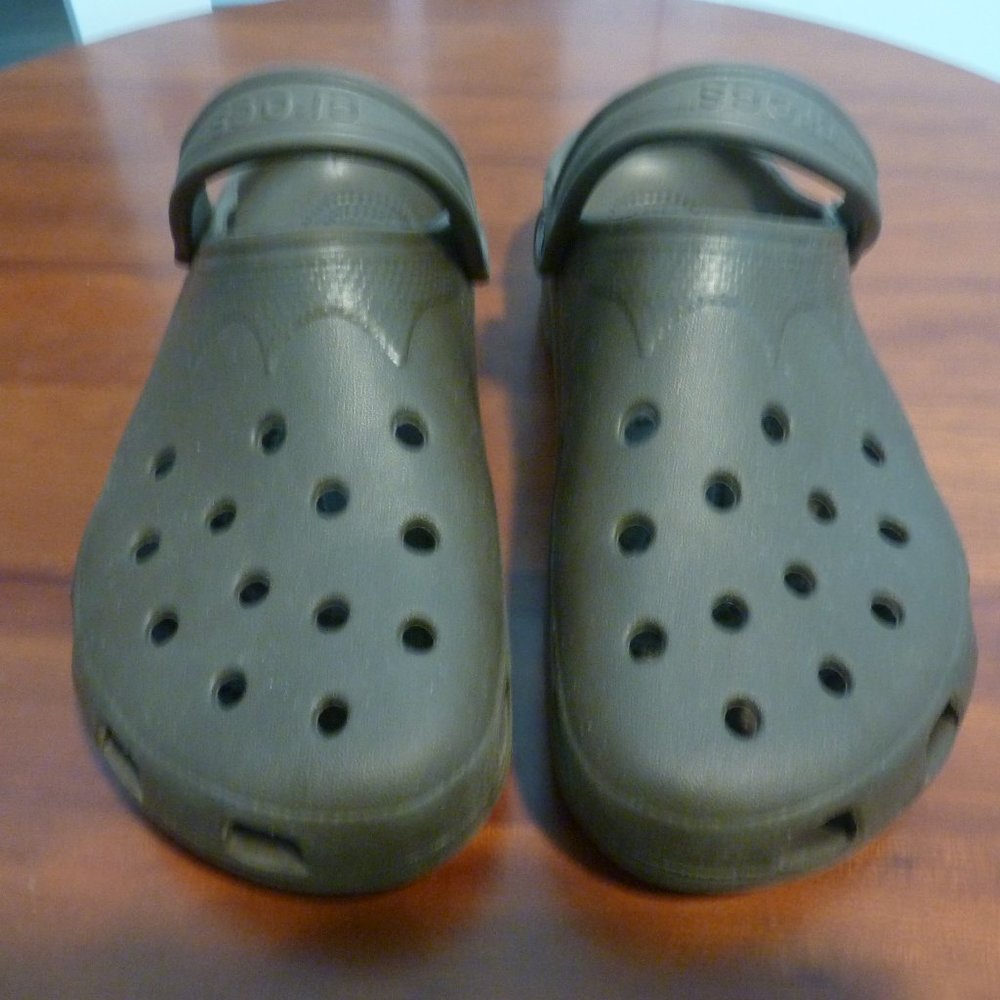 CROCS Men's US Size 10-11, Tan